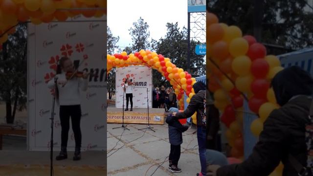 Скрипка ,, Парад роз'' исполняет Даяна Акимова смотреть онлайн