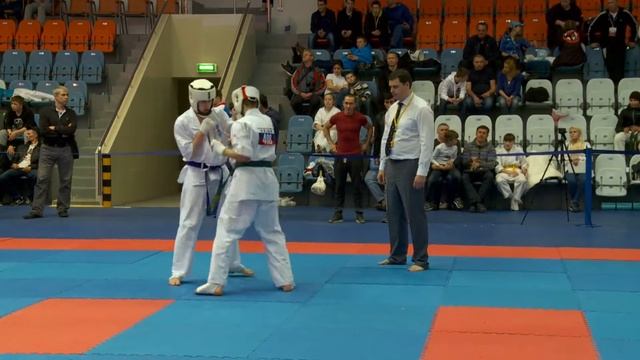 МИХАИЛ ИВАНОВ VS СЕРГЕЙ ИВАННИКОВ смотреть онлайн