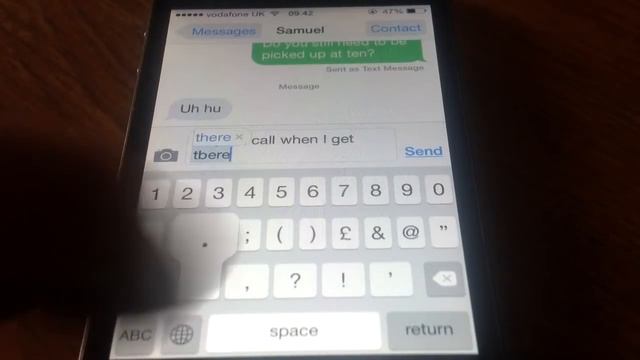 How to change an iMessage in to an SMS on iPhone смотреть онлайн