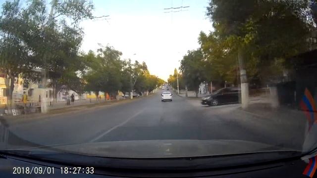 Видео регистратор или Экшн камера? Advocam HD vs Sony as300 смотреть онлайн