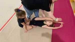 Растяжка в Художественной гимнастике