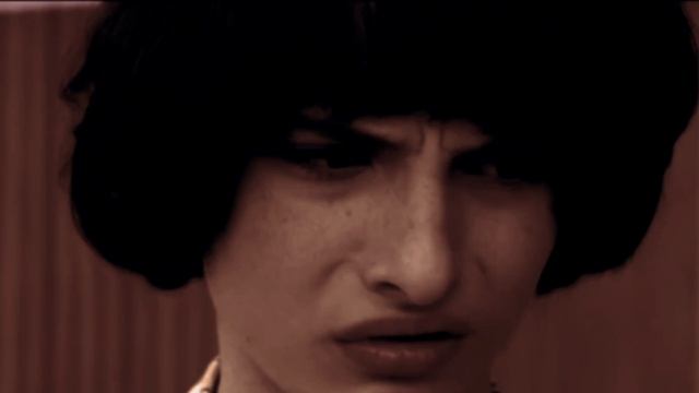 Оди бросает Майка смотреть онлайн