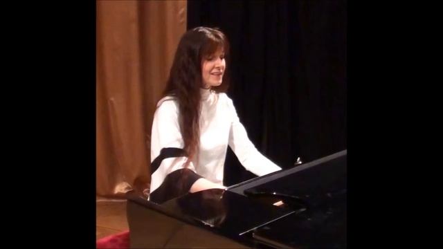CHI MAI - LE PROFESSIONNEL - piano solo смотреть онлайн