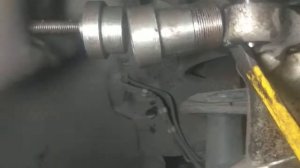 Audi A4 b7 ауди как вытащить закипевший болт верхних рычагов