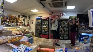Сечина вытресла всю душу, Шмель звонит, Сёма в танцах, деревенские слухи, Лена с Соломой в магазине'