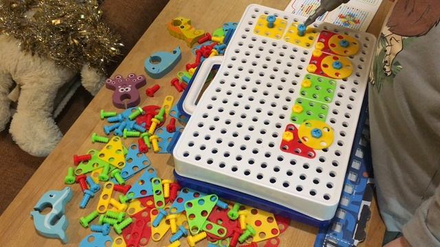 ГРУЗОВИК. Детский конструктор-мозаика Creative Magic Panel. Детский шуруповёрт.