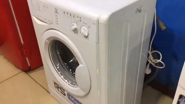 Стиральная машина INDESIT WISL62 смотреть онлайн