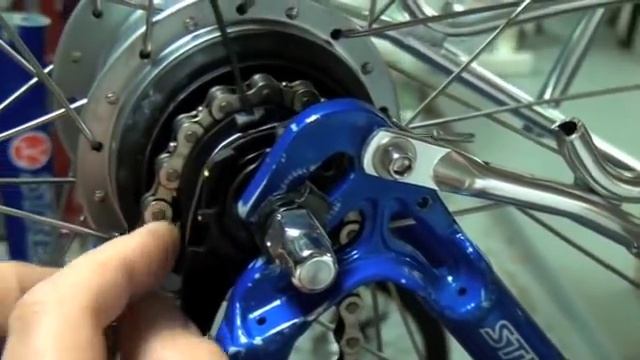Streetstrider Nexus hub shifter cable check.m4v смотреть онлайн