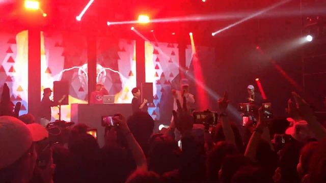 [1LLIONAIRE]Dok2 The Quiett Hash Swan- L4L+I'm 1LL @HK 20170415 смотреть онлайн