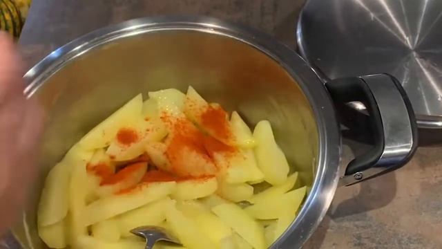 Запеченный картофель на бумаге в духовке. Быстрый и простой рецепт приготовления смотреть онлайн