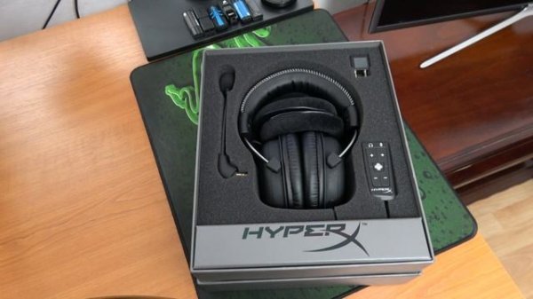 HyperX Cloud II 7.1 Gun Metal gaming headphones Unboxing