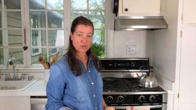 Cast Iron Sourdough Waffles смотреть онлайн