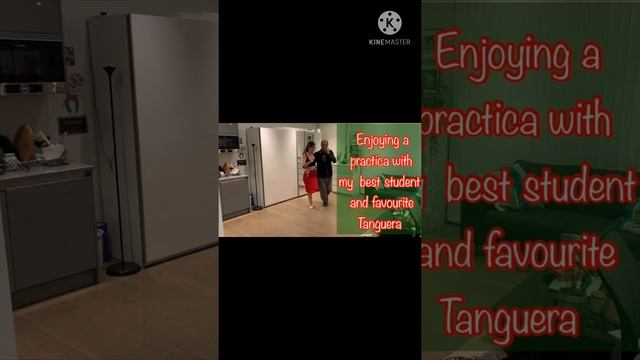 Tango Impro to "Let it snow" смотреть онлайн