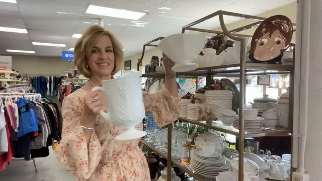 Triple Thrift classic white dinnerware plus surprise finds! Best Goodwill, consignment and resale! смотреть онлайн