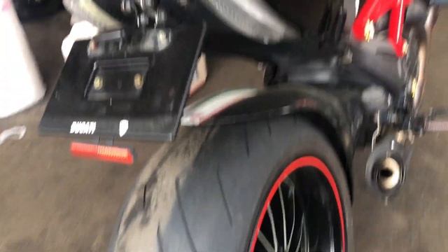 Ducati DIAVEL - ZDMG100ABBB009073 смотреть онлайн