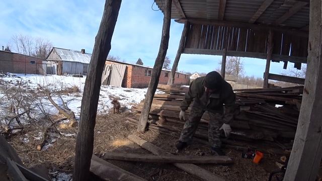 СДЕЛАЛ КОЗЛЫ/ПОМОГАЮ ДРУЗЬЯМ/ДОМАШНИЕ ХЛОПОТЫ/ смотреть онлайн