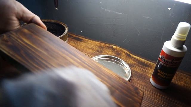 Гитарный органайзер DIY. Лучший способ хранить гитару. Как хранить гитару? DIY guitar stand. смотреть онлайн