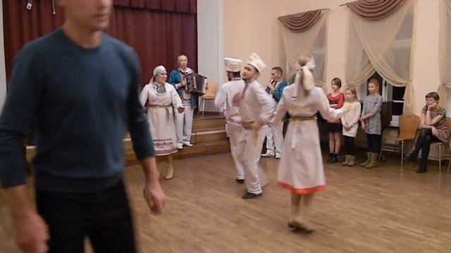 "Кна вел" куштымаш касыште / Kna vel tantsuklubis смотреть онлайн