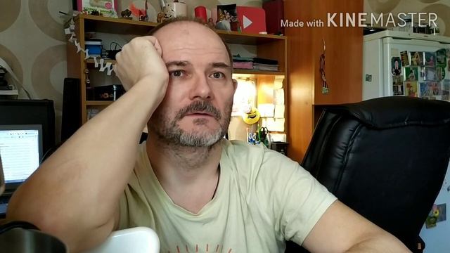 У Миши нет настроения! Интересные истории от Алексея! Пеку 2 порции булочек с кремом!