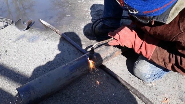 Резак пропановый. Резка труб (без вращения труб). смотреть онлайн