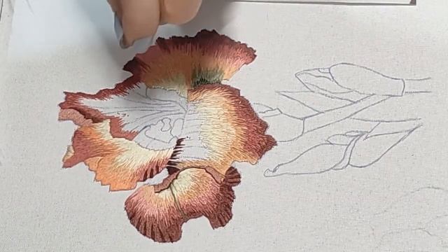 Цветок ирис гладью. Вторая часть./The iris flower is smooth. The second part. смотреть онлайн