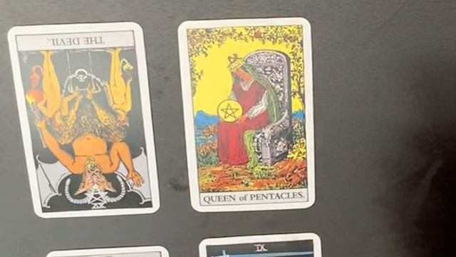 How To Communicate With Deceased Pets (Using Tarot or Oracle Cards) смотреть онлайн