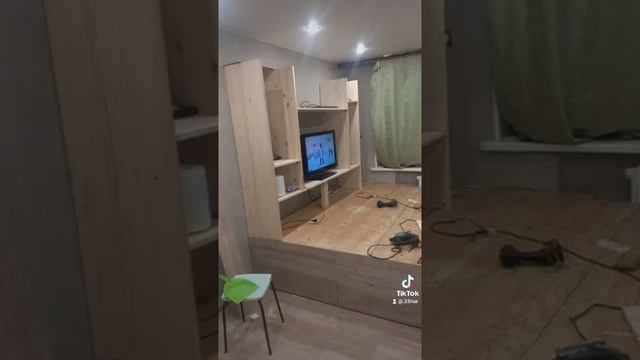 сделать кровать подиум самому смотреть онлайн