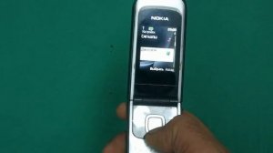 Nokia 2720 fold