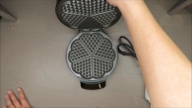 SilverCrest Waffle Maker SWE 1200 C3 REVIEW (Lidl 1200 watt 50 60 Hz ILAG) смотреть онлайн