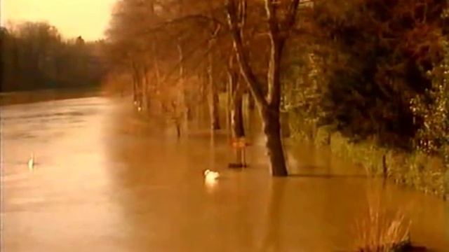 A journey down the River Severn - Places смотреть онлайн
