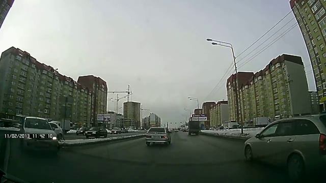 Ездоки на Широтной и Пермякова (Тюмень) смотреть онлайн