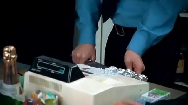 Сокровище: Страшно новогодняя сказка.2007.avi смотреть онлайн