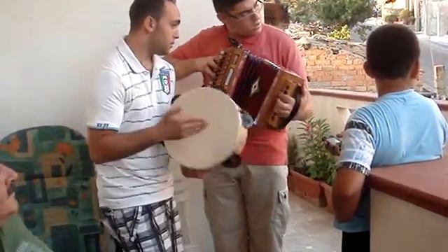 tarantella a motta смотреть онлайн