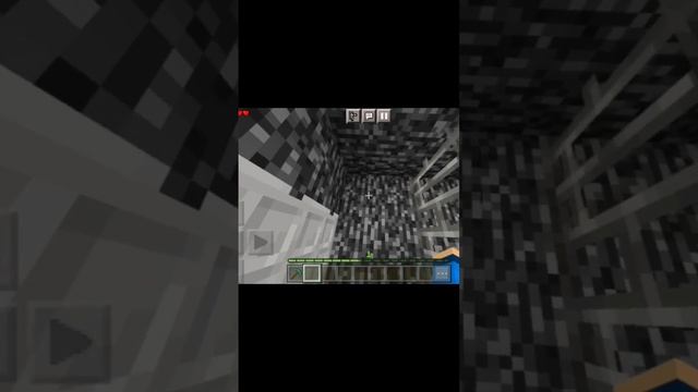 Майнкрафт, но я застрял в бедроковой тюрьме | #minecraft#shorts смотреть онлайн