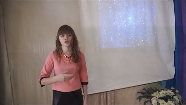 Страна читающая — Мария Борлюкало читает произведение «Послушайте!» В. В. Маяковского смотреть онлайн