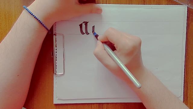Workshop: Пишем букву готическим шрифтом смотреть онлайн