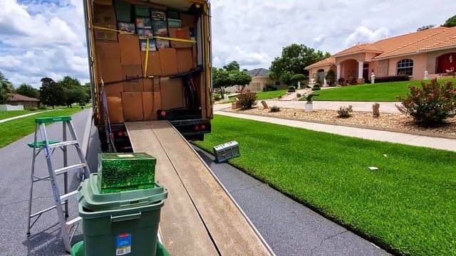 Тяжелая работа дальнобойщиком в США за 700 в день  За мной приехала полиция  Считаем мою зарплат