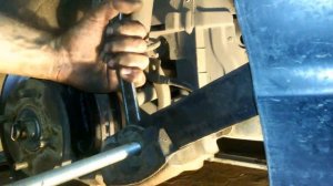 Замена передних тормозных колодок Hyundai Sonata