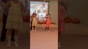 Дарья в садике танцы джага джага!