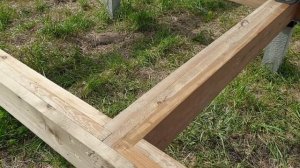 Kd.i: Как правильно  обвязать сваи пакетом досок. Какие доски, как скрепить/прикрепить.