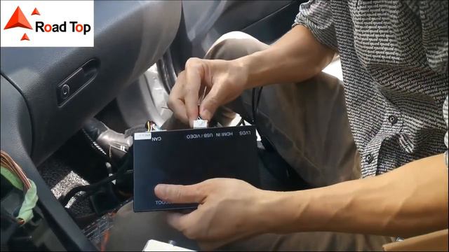 How to install Rosad Top wireless CarPlay & Android Auto decoder on Mercedes Benz C-Class W205 / GL смотреть онлайн