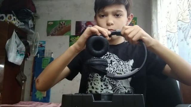 Наушники JBL смотреть онлайн