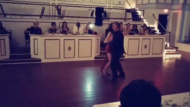 Improv Milonga Performance - Patrick Henderson & Erin Rea смотреть онлайн