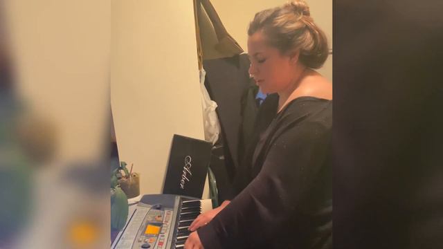 Кавер победітельніци голос україна ПтичкаТрек – HammAli & Navai#кавер #голос #вокал #рояль #поёт смотреть онлайн