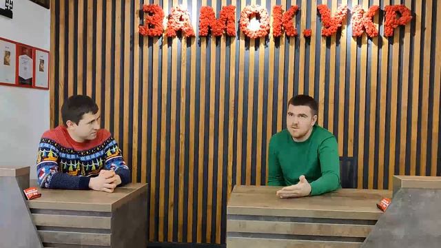 😱Когда Вадиму было 10 лет его дом ограбили😱 Сейчас он делает двери безопасней⚠️ Компания Locksmith⚠ смотреть онлайн