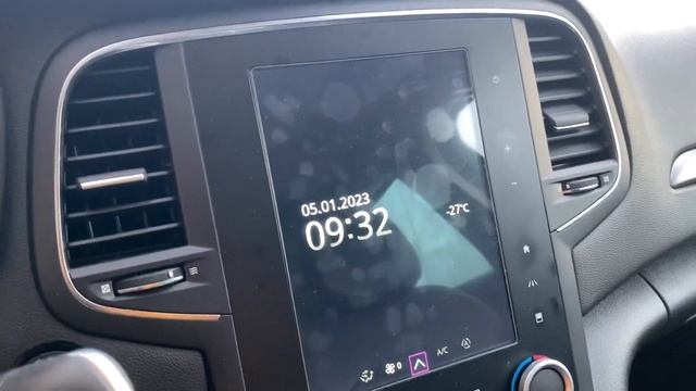 Renault Megane 4. Заводим в мороз. -27 смотреть онлайн