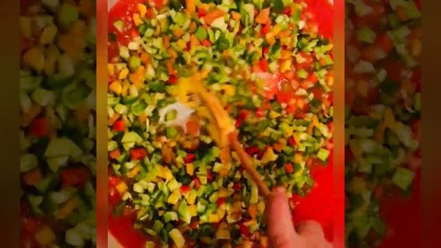 ГОТОВЛЮ ВСЕГДА ДВОЙНУЮ ПОРЦИЮ!!! Рассольник на зиму смотреть онлайн