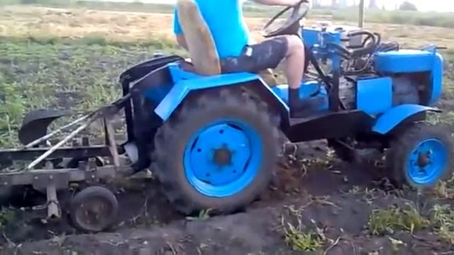 Самодельный минитрактор с двигателем УД- 2 смотреть онлайн