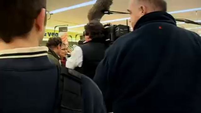 How Clean Is Your House (S05 E01 - David & Angela, Cornwall)