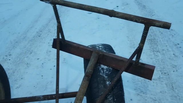Раскатить Трактор Т 25 -- Простое приспособление смотреть онлайн